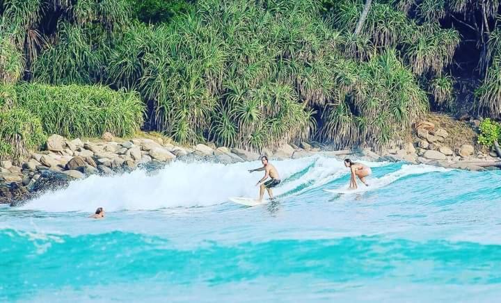 디크웰라 Hiriketiya Mahi Surf 아파트 외부 사진